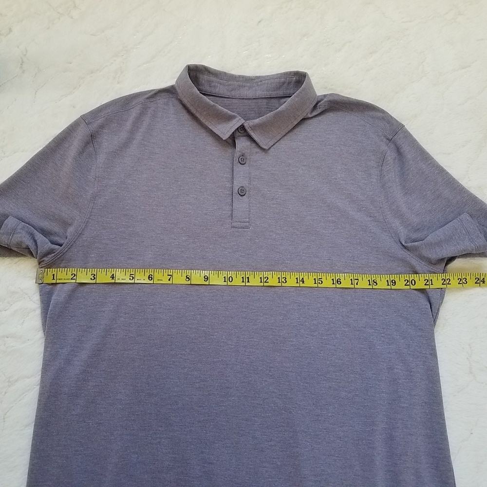 Lululemon Men's Polo Shirt - Picture 4 of 5